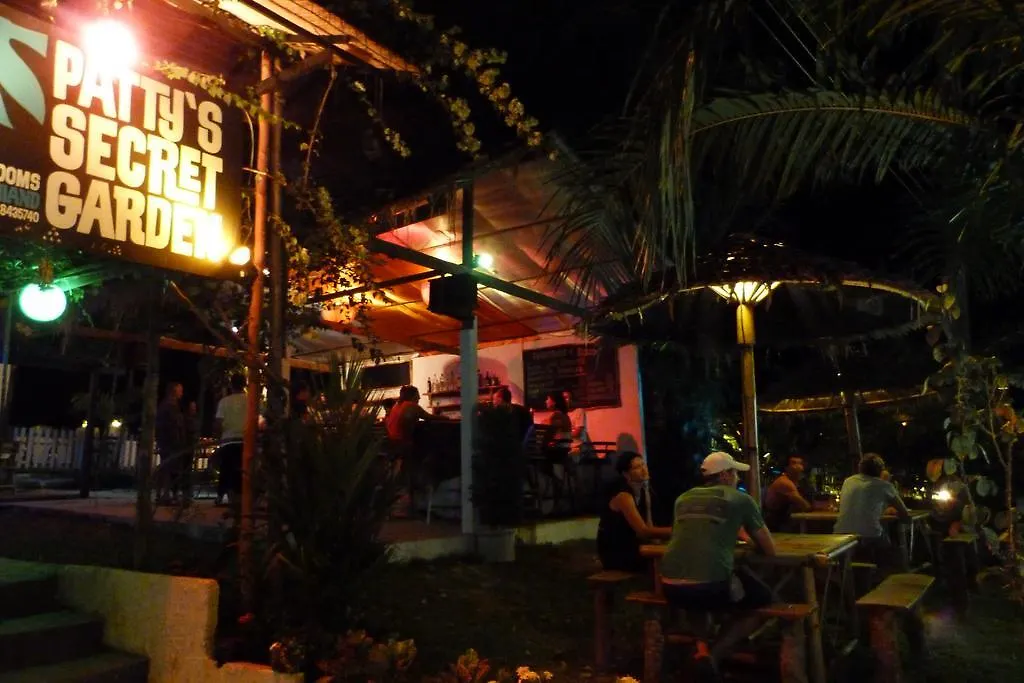 パティ シークレット ガーデン ホテル Ko Lanta